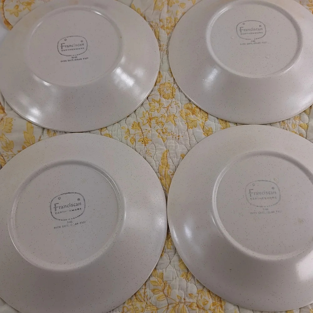 6 Vintage Franciscan Hacienda Gold Beige Speckled Saucers - 6 3/8" - Picture 7 of 8